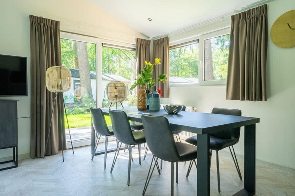 cover_Hackfortpanorama6_eettafel_RSUH_europarcs